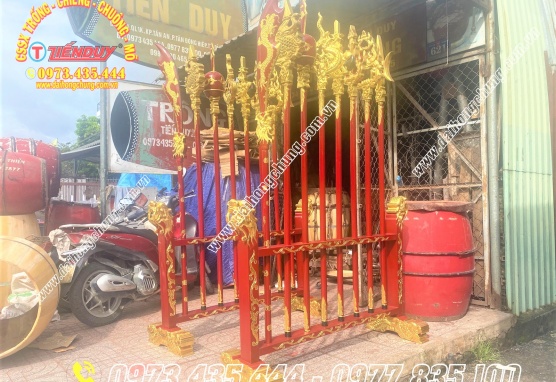 BÁN CHẤP KÍCH BINH KHÍ ĐAO