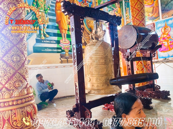 giá chuông trống bát nhã