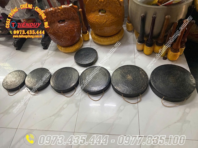 bán cồng chiêng dân tộc