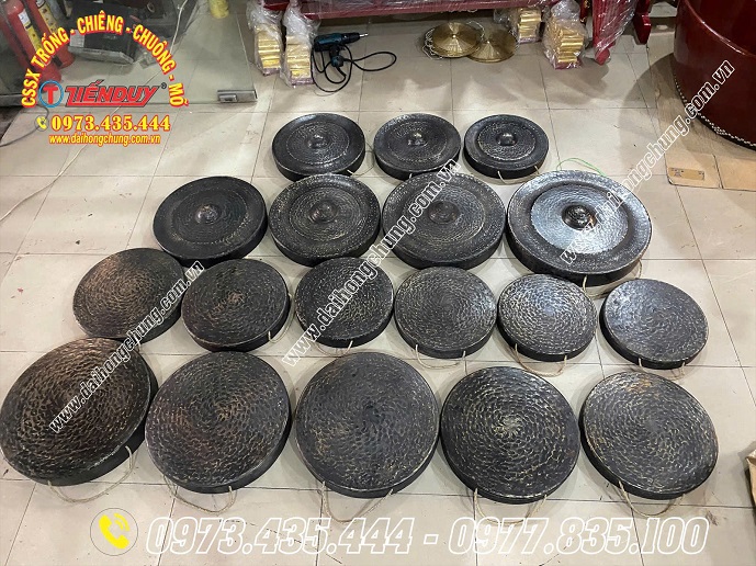 sản xuất cồng chiêng