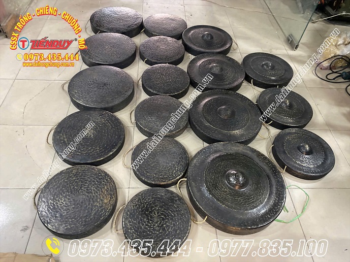 sản xuất cồng chiêng dân tộc