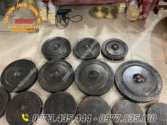 sản xuất cồng chiêng dân tộc tây nguyên