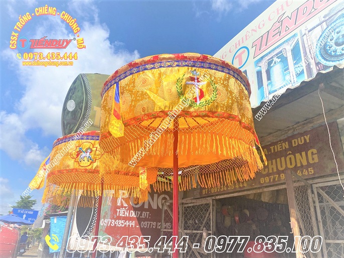 tàn lọng thờ công giáo