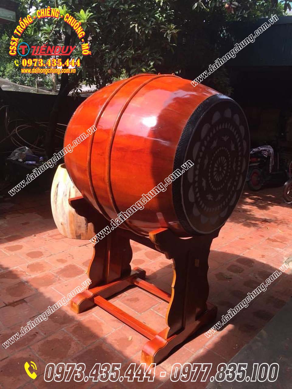 giá để trống trường