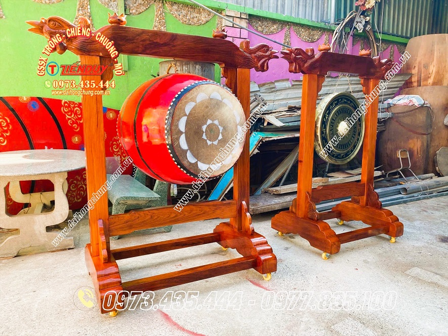 chiêng trống